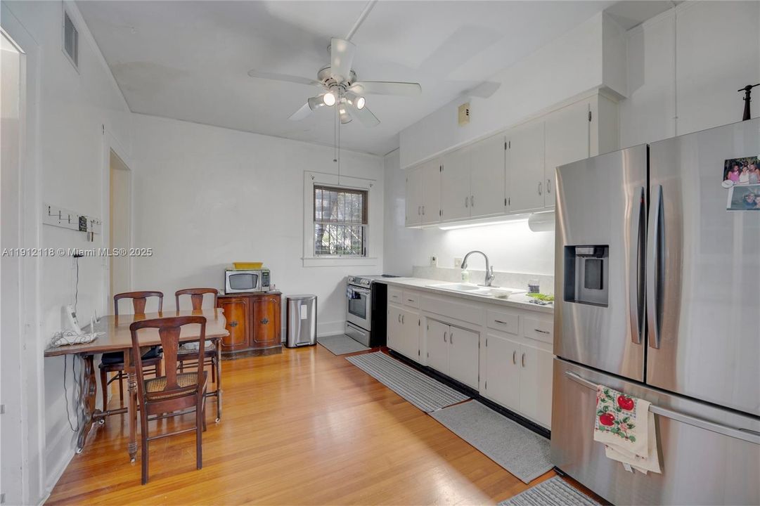 En Venta: $1,400,000 (0 camas, 0 baños, 3554 Pies cuadrados)