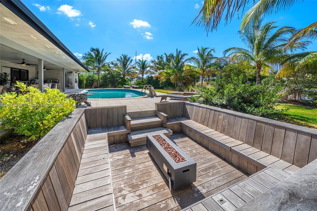 En Renta: $14,900 (4 camas, 2 baños, 2605 Pies cuadrados)