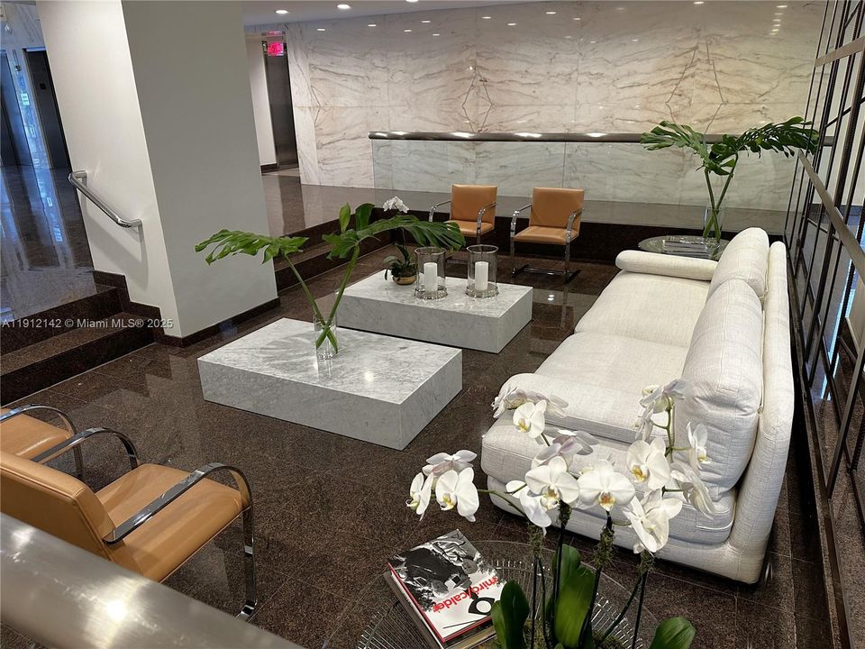 For Sale: $1,125,000 (3 beds, 2 baths, 1869 Square Feet)