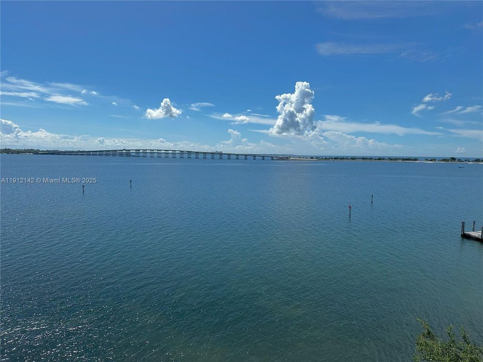 For Sale: $1,125,000 (3 beds, 2 baths, 1869 Square Feet)