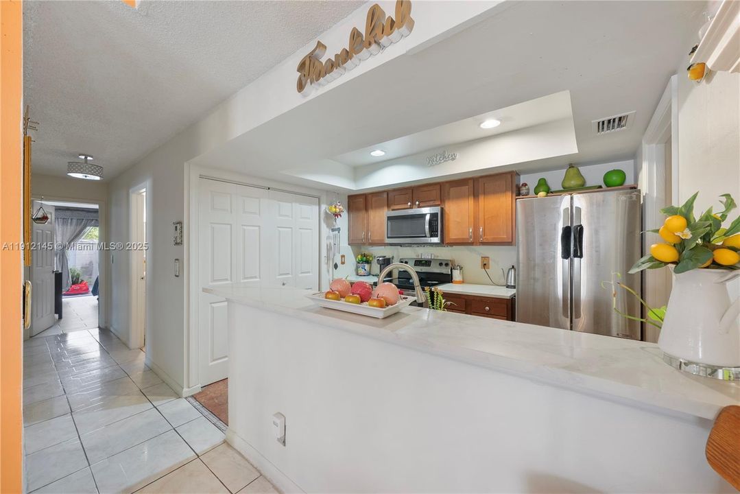 待售: $365,000 (3 贝兹, 2 浴室, 1150 平方英尺)