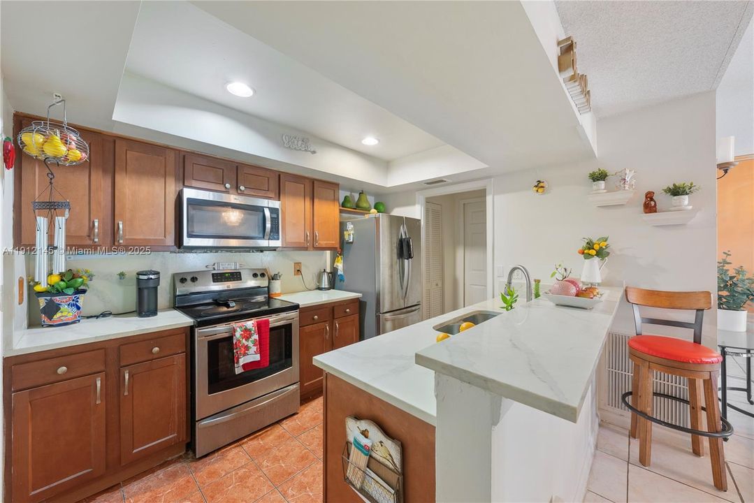 待售: $365,000 (3 贝兹, 2 浴室, 1150 平方英尺)