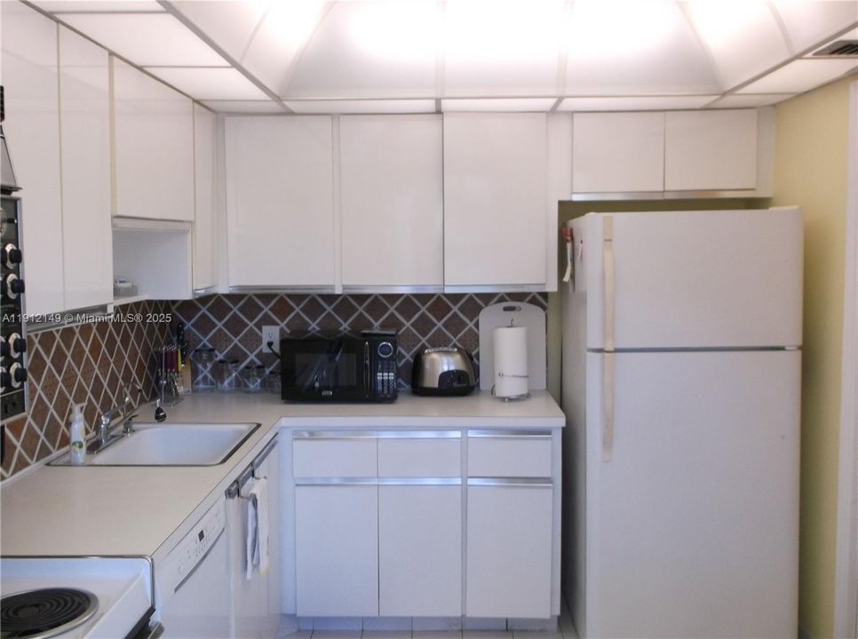 En Venta: $189,000 (2 camas, 2 baños, 1064 Pies cuadrados)