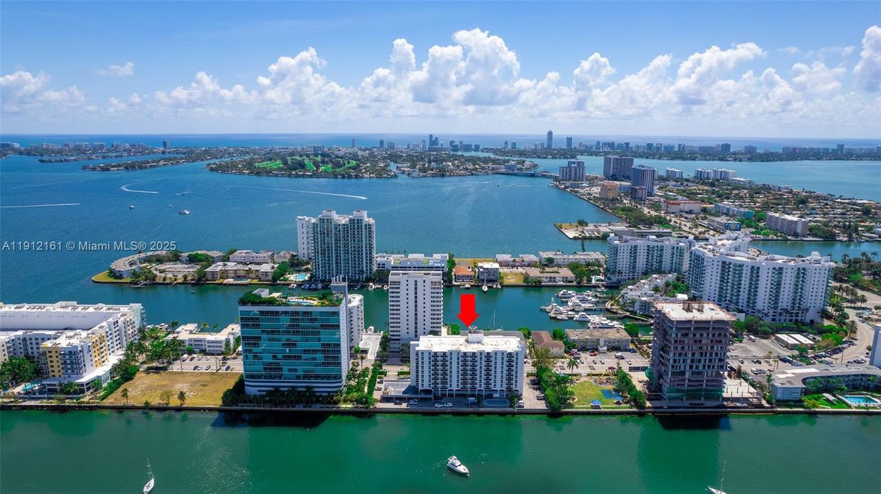 Activo con contrato: $270,000 (1 camas, 1 baños, 760 Pies cuadrados)