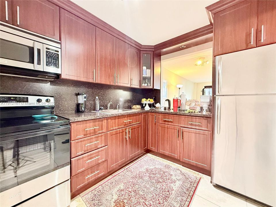 Activo con contrato: $270,000 (1 camas, 1 baños, 760 Pies cuadrados)