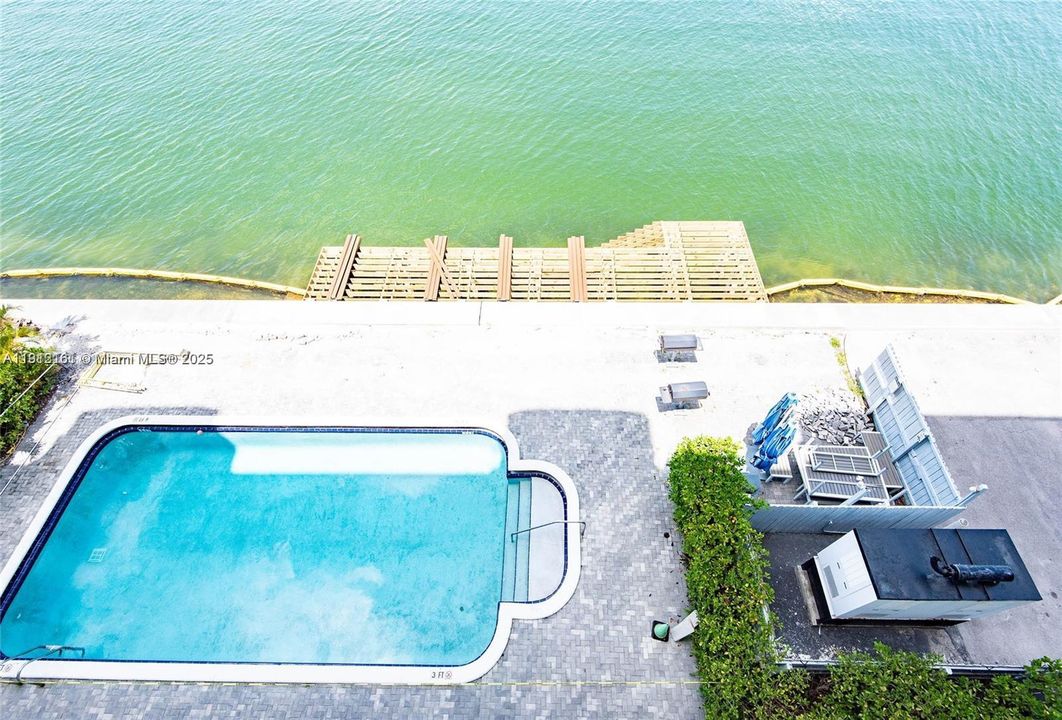 Activo con contrato: $270,000 (1 camas, 1 baños, 760 Pies cuadrados)