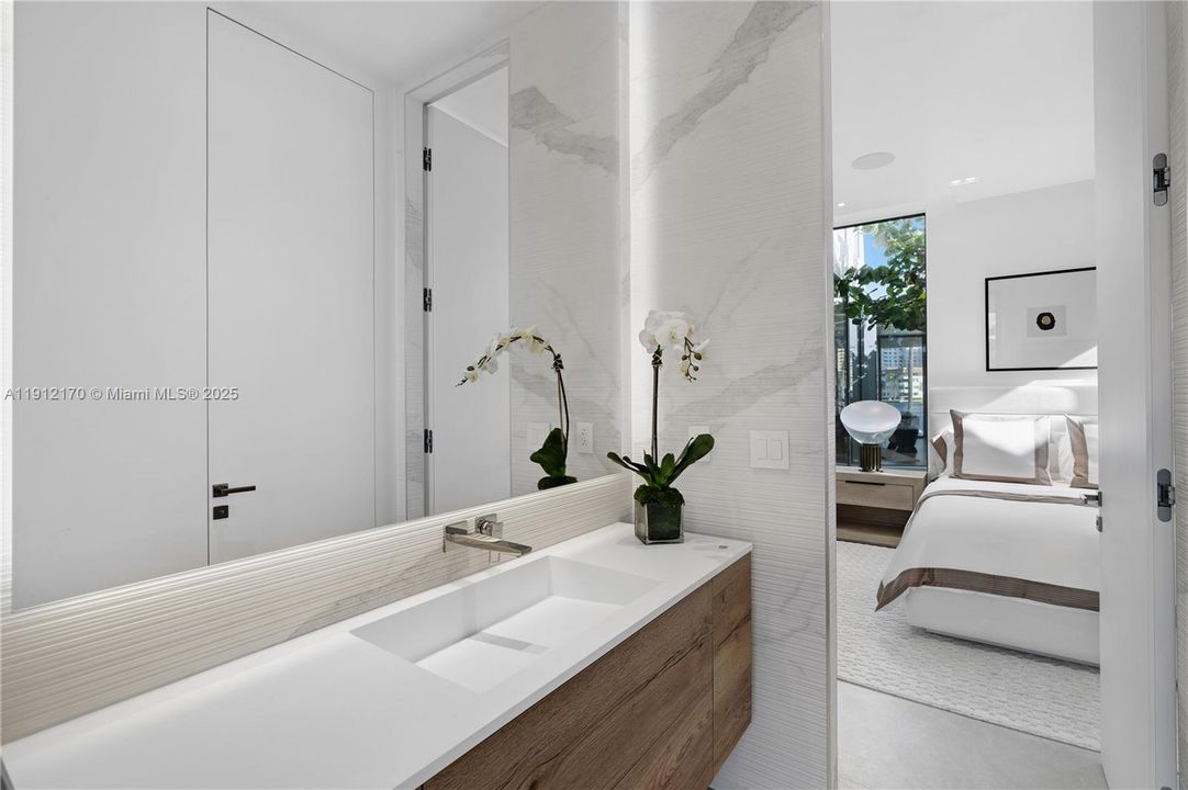 For Sale: $12,500,000 (8 beds, 9 baths, 7840 Square Feet)