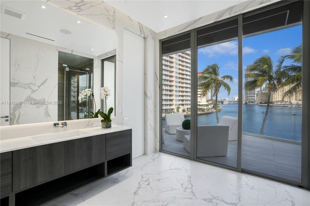 For Sale: $12,500,000 (8 beds, 9 baths, 7840 Square Feet)