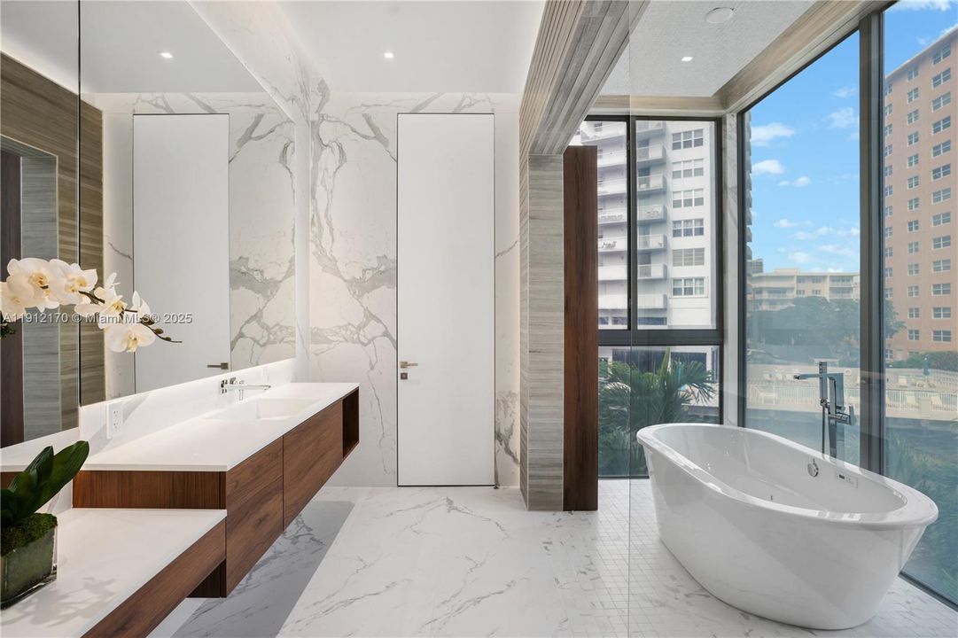 For Sale: $12,500,000 (8 beds, 9 baths, 7840 Square Feet)