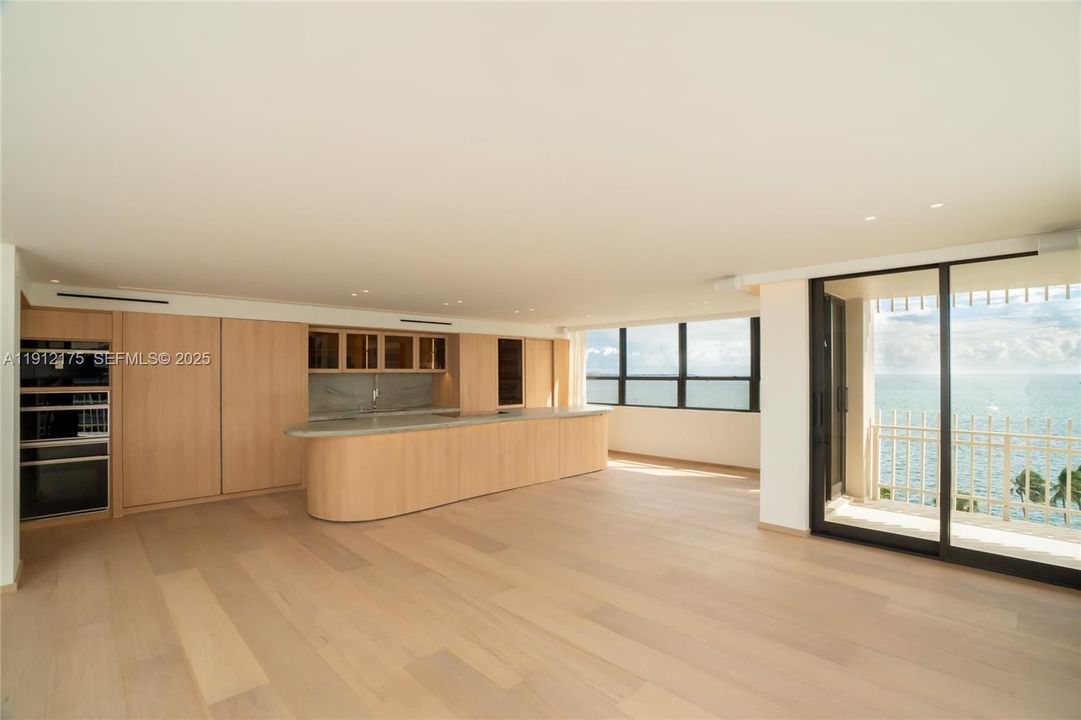 For Sale: $3,500,000 (4 beds, 4 baths, 2398 Square Feet)