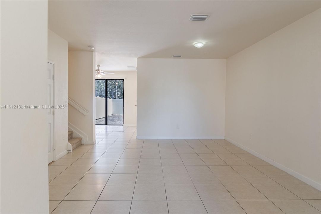 For Rent: $3,300 (3 beds, 2 baths, 1592 Square Feet)