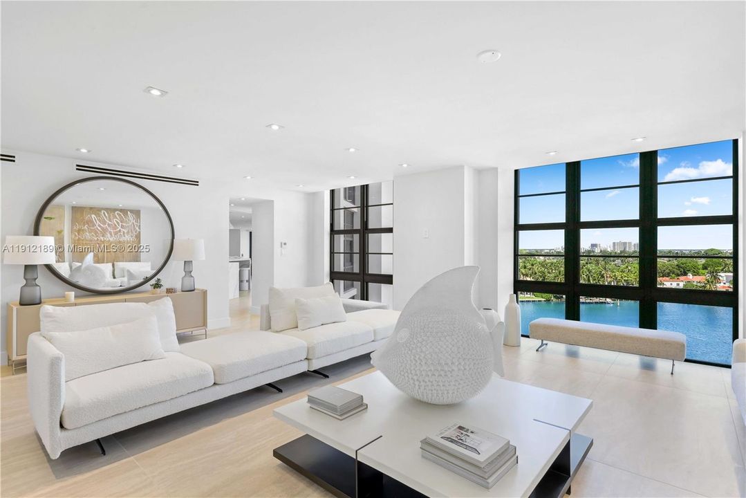 For Sale: $5,900,000 (5 beds, 6 baths, 5736 Square Feet)