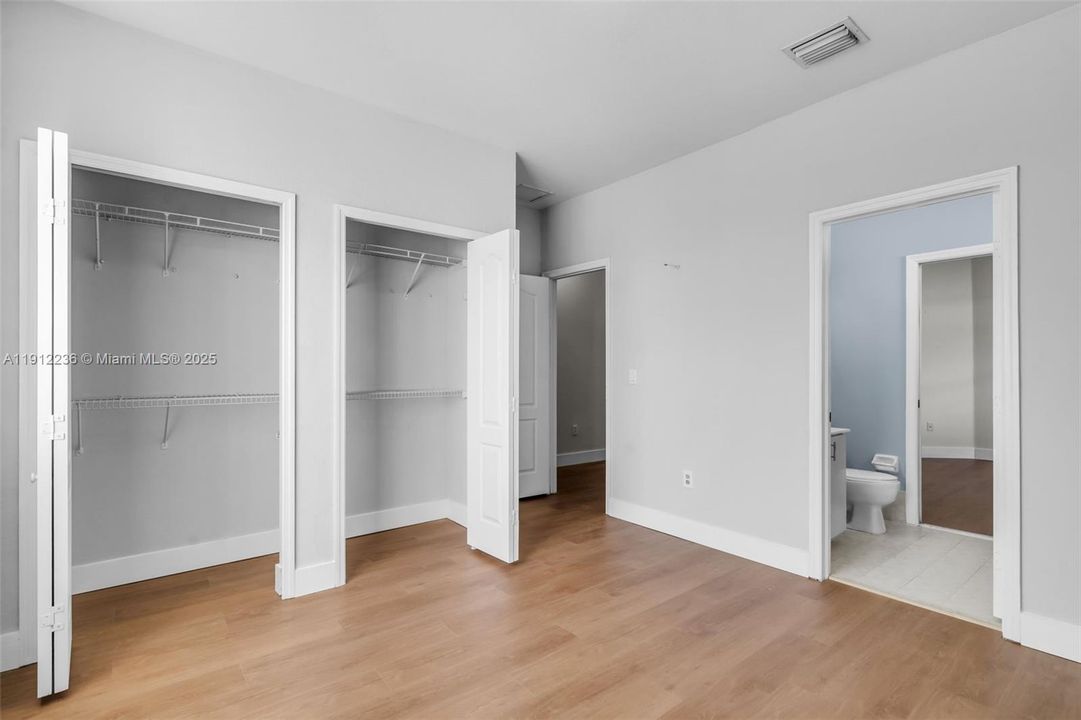 В аренду: $4,200 (4 спален, 4 ванн, 0 Квадратных фут)