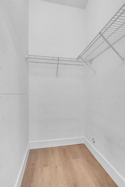 В аренду: $4,200 (4 спален, 4 ванн, 0 Квадратных фут)