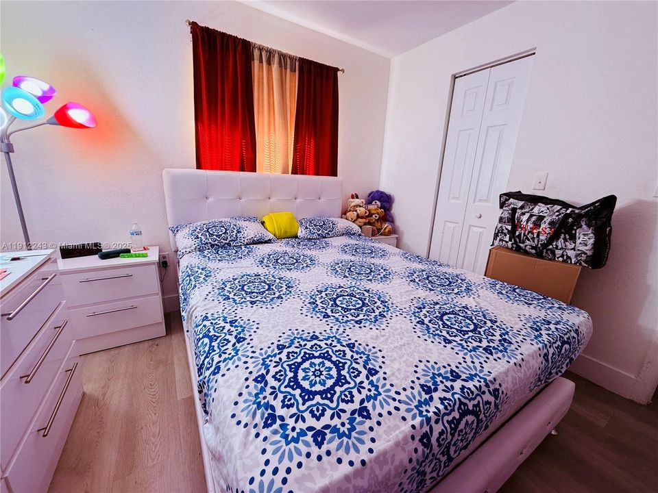 В аренду: $2,500 (3 спален, 2 ванн, 1253 Квадратных фут)