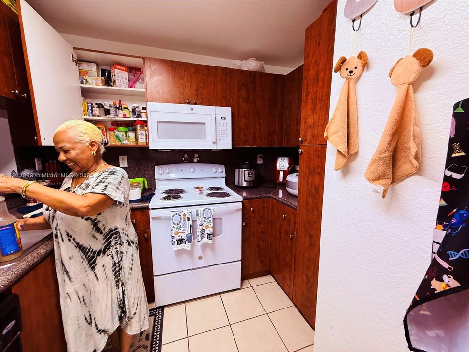 В аренду: $2,500 (3 спален, 2 ванн, 1253 Квадратных фут)