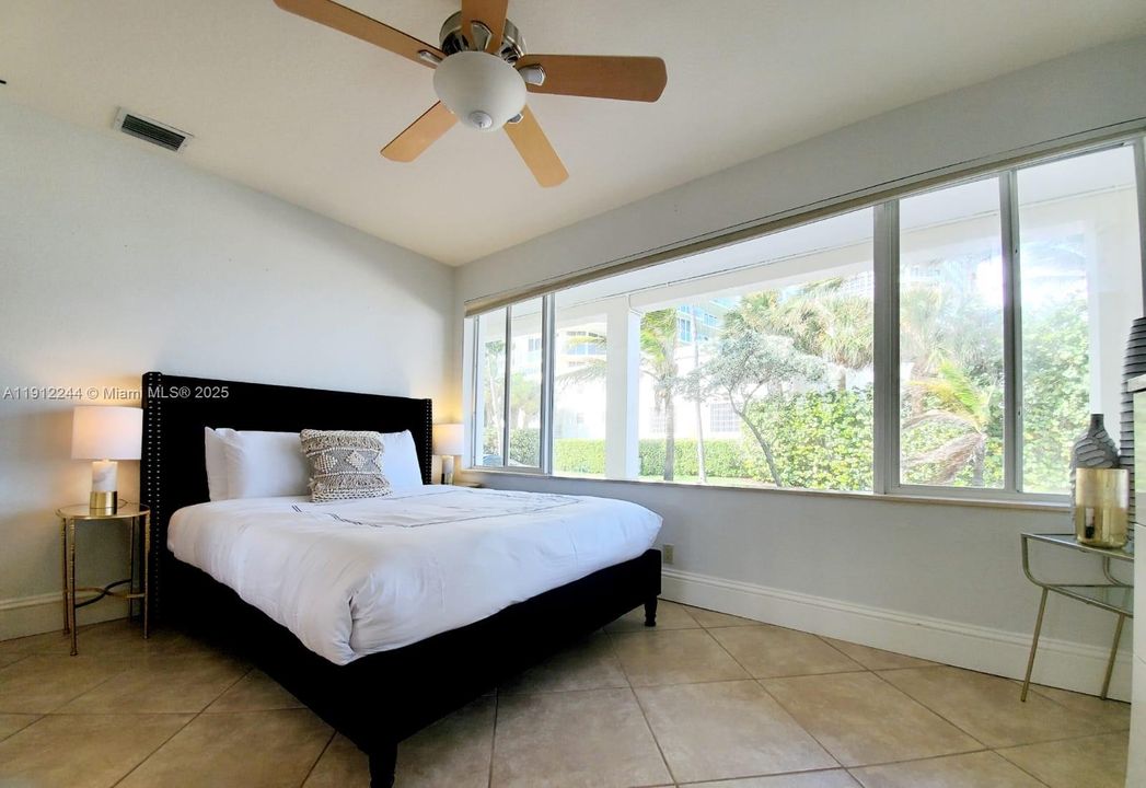 4th Bedroom/w Queen Size Bed