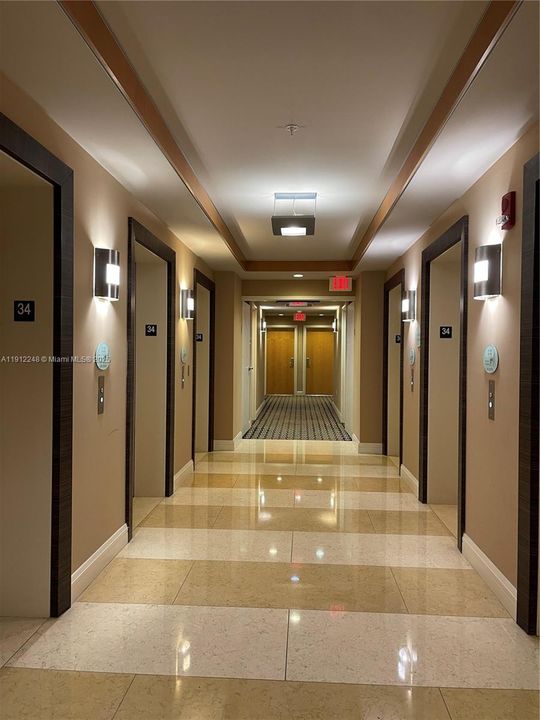 unit floor 34