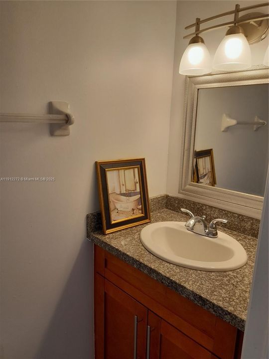 Active With Contract: $3,000 (4 beds, 2 baths, 1490 Square Feet)