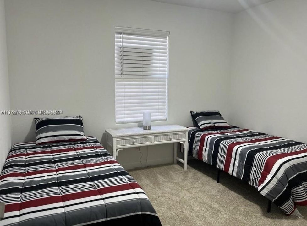 En Renta: $2,800 (3 camas, 2 baños, 1712 Pies cuadrados)