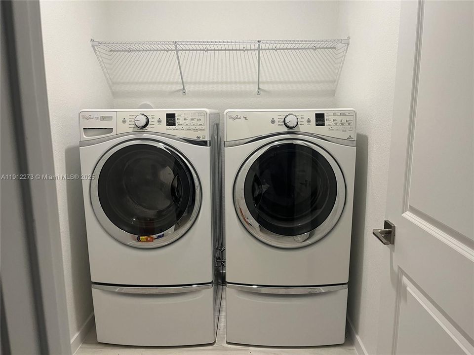 En Renta: $2,800 (3 camas, 2 baños, 1712 Pies cuadrados)