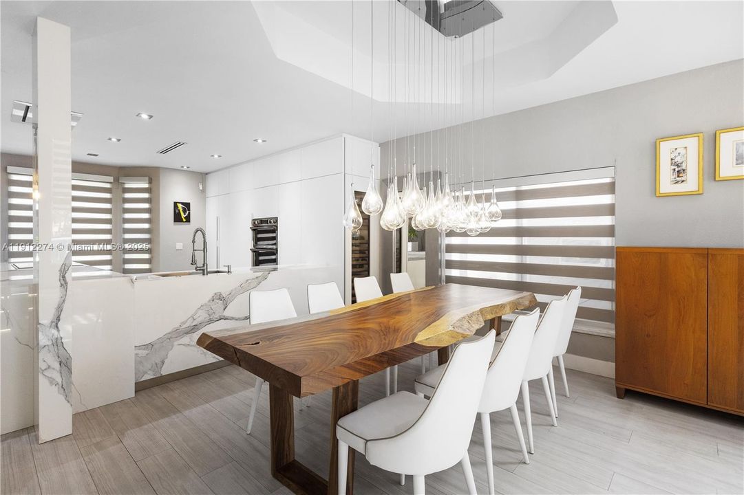 For Sale: $1,300,000 (5 beds, 3 baths, 2569 Square Feet)