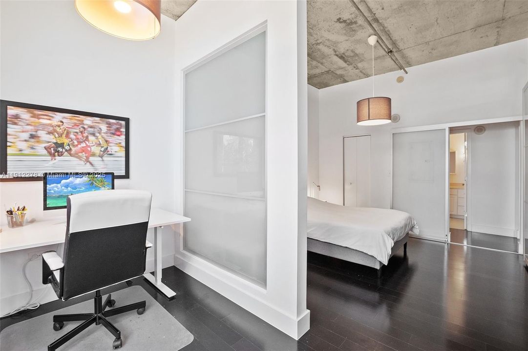 Recently Rented: $2,475 (1 beds, 1 baths, 795 Square Feet)