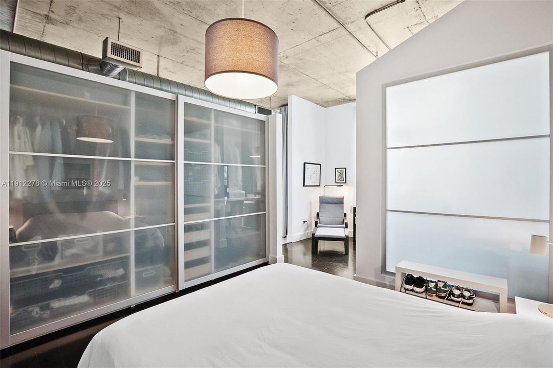 Recently Rented: $2,475 (1 beds, 1 baths, 795 Square Feet)