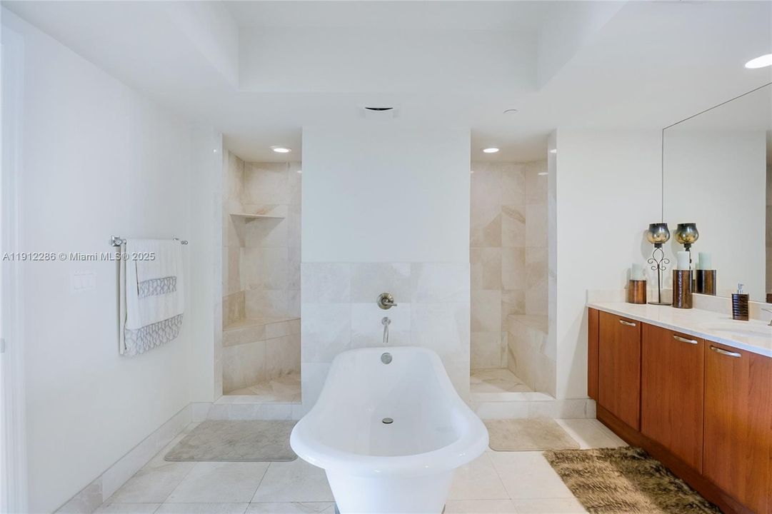 En Venta: $1,785,000 (3 camas, 3 baños, 3069 Pies cuadrados)