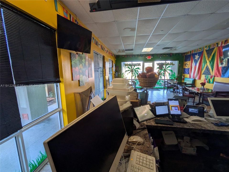 На продажу: $125,000 (0 спален, 0 ванн, 0 Квадратных фут)