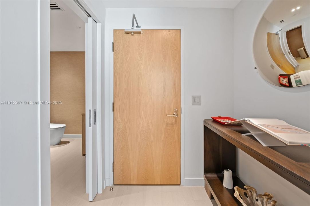 five-park-miami-beach-rentals-sales-4104