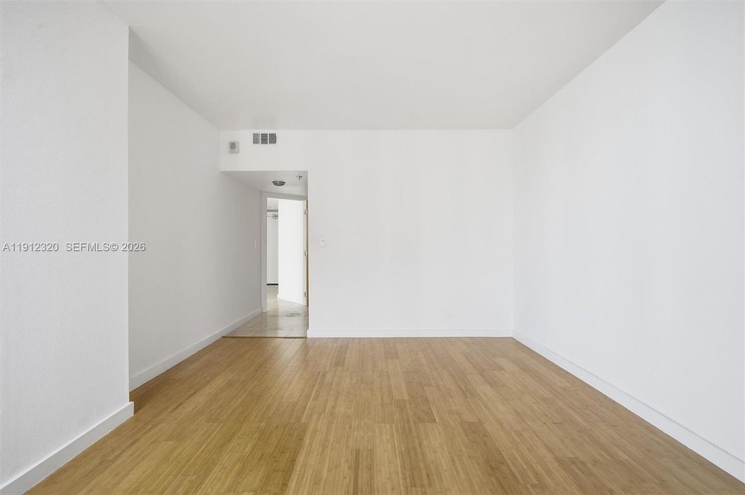 На продажу: $815,000 (2 спален, 2 ванн, 1377 Квадратных фут)