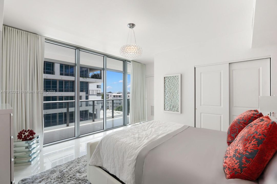 Active With Contract: $12,000 (2 beds, 2 baths, 1621 Square Feet)