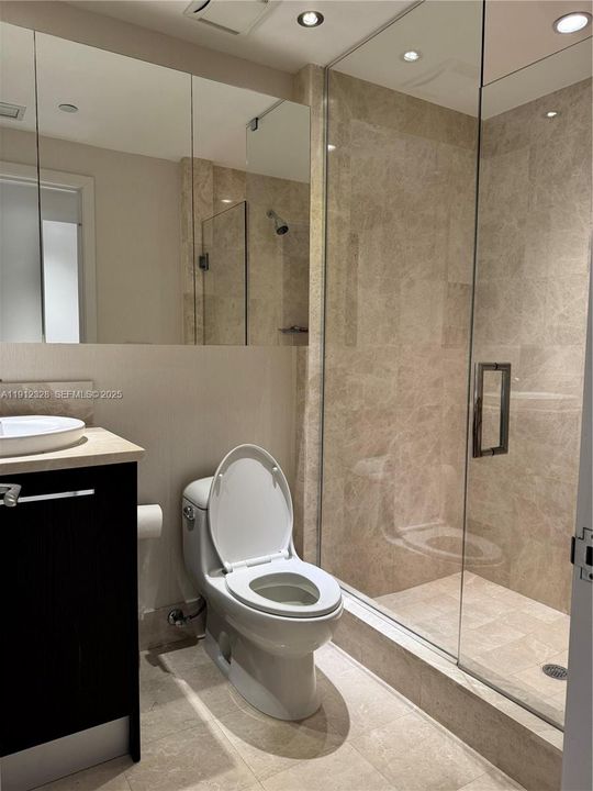 На продажу: $2,980,000 (3 спален, 3 ванн, 1933 Квадратных фут)