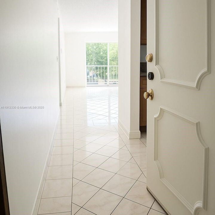 For Sale: $190,000 (2 beds, 2 baths, 1046 Square Feet)