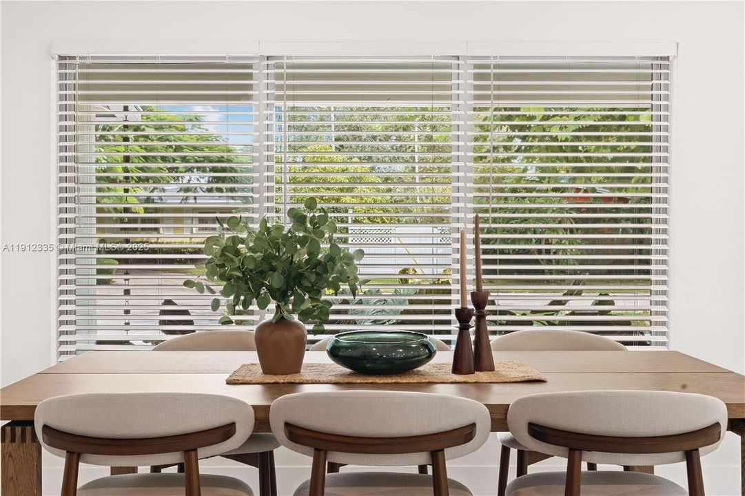 На продажу: $1,650,000 (4 спален, 3 ванн, 1918 Квадратных фут)