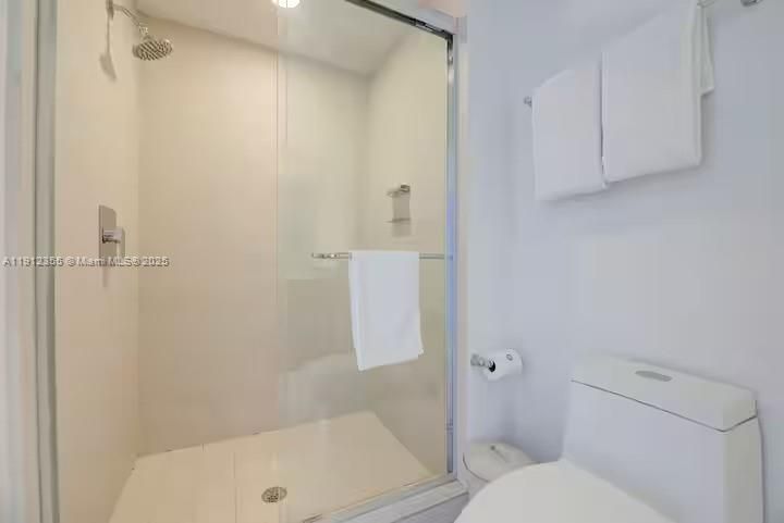 Active With Contract: $795,000 (2 beds, 2 baths, 1179 Square Feet)