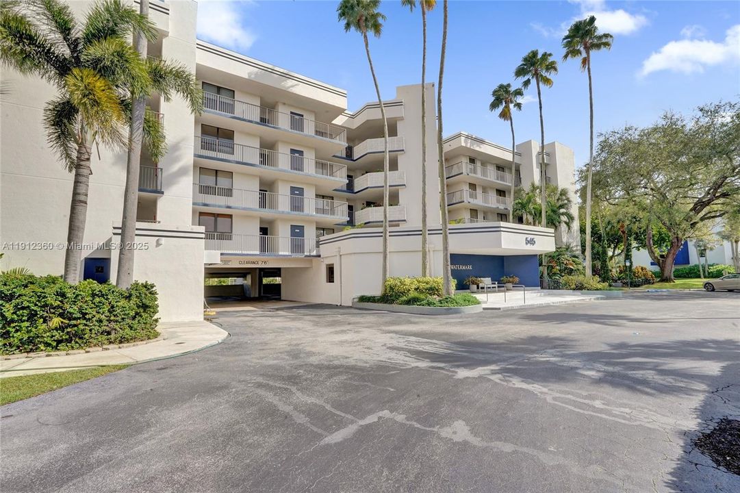 Entrance to the garage