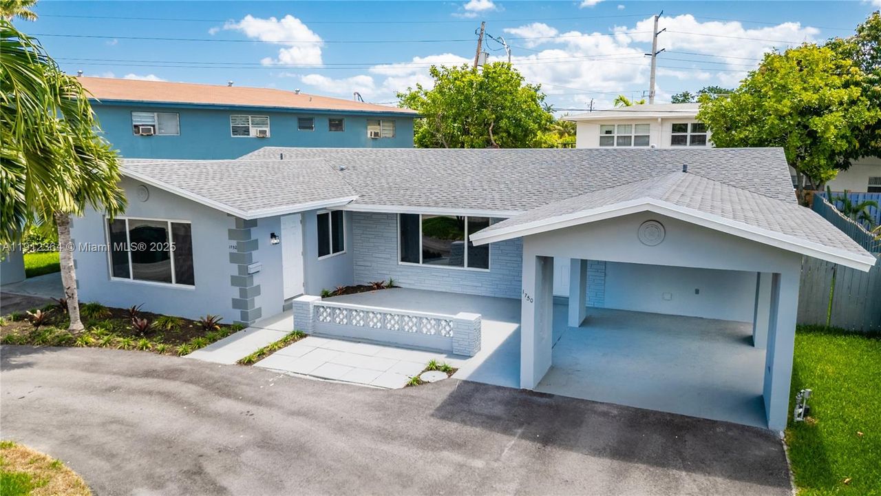 待售: $899,999 (0 贝兹, 0 浴室, 2148 平方英尺)