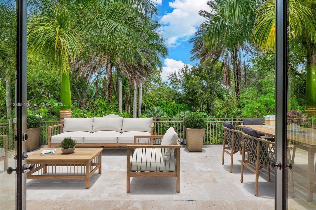 For Sale: $10,800,000 (7 beds, 7 baths, 8485 Square Feet)