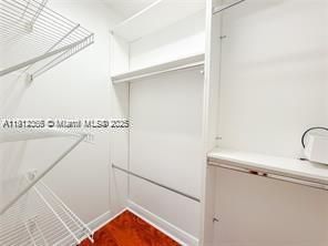 出租: $8,500 (4 贝兹, 3 浴室, 3046 平方英尺)