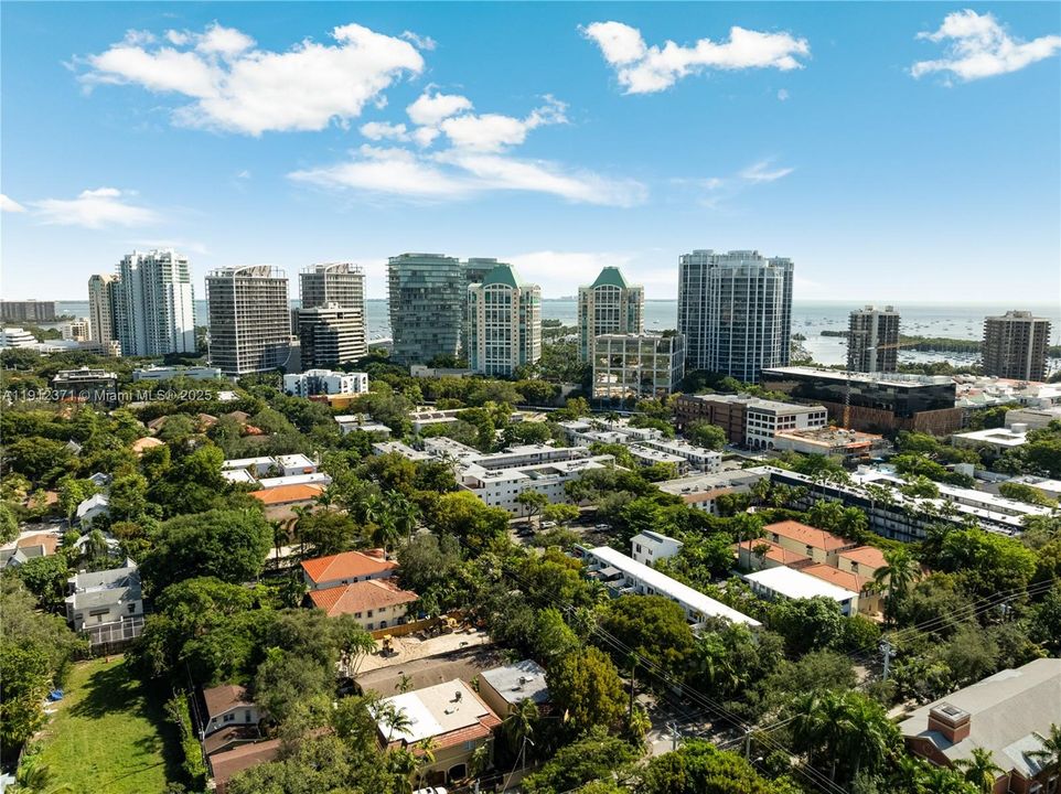 For Sale: $1,646,000 (2 beds, 2 baths, 2090 Square Feet)