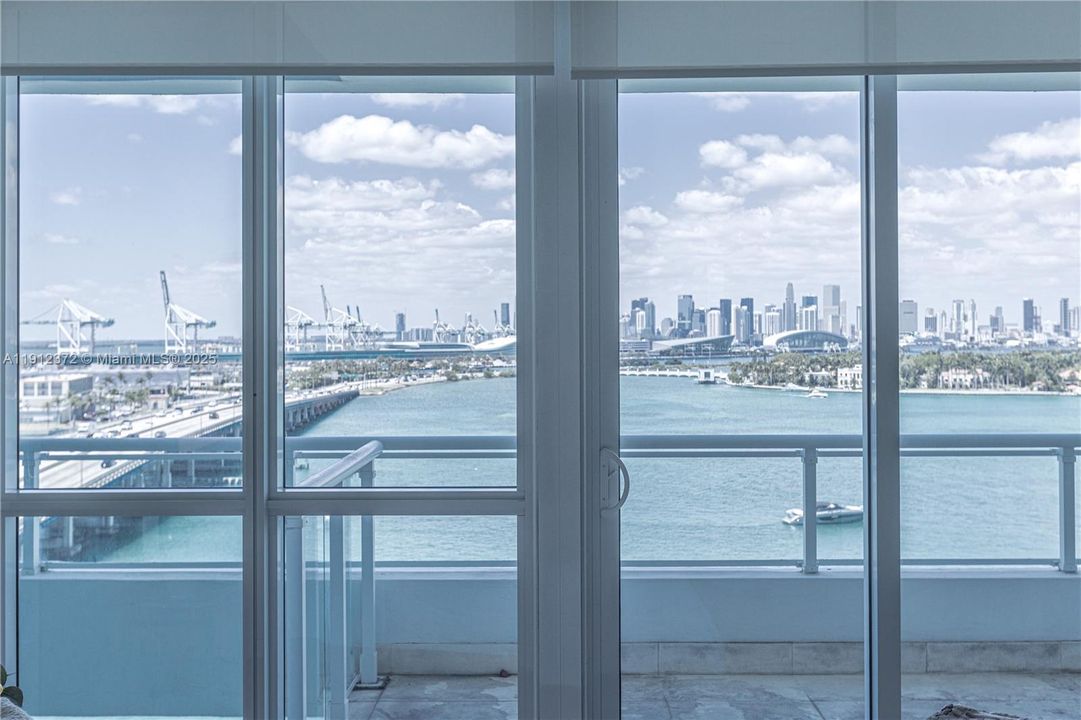 For Rent: $11,000 (2 beds, 2 baths, 1499 Square Feet)