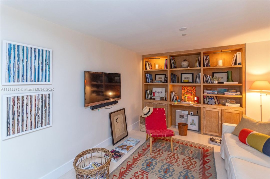 For Rent: $11,000 (2 beds, 2 baths, 1499 Square Feet)