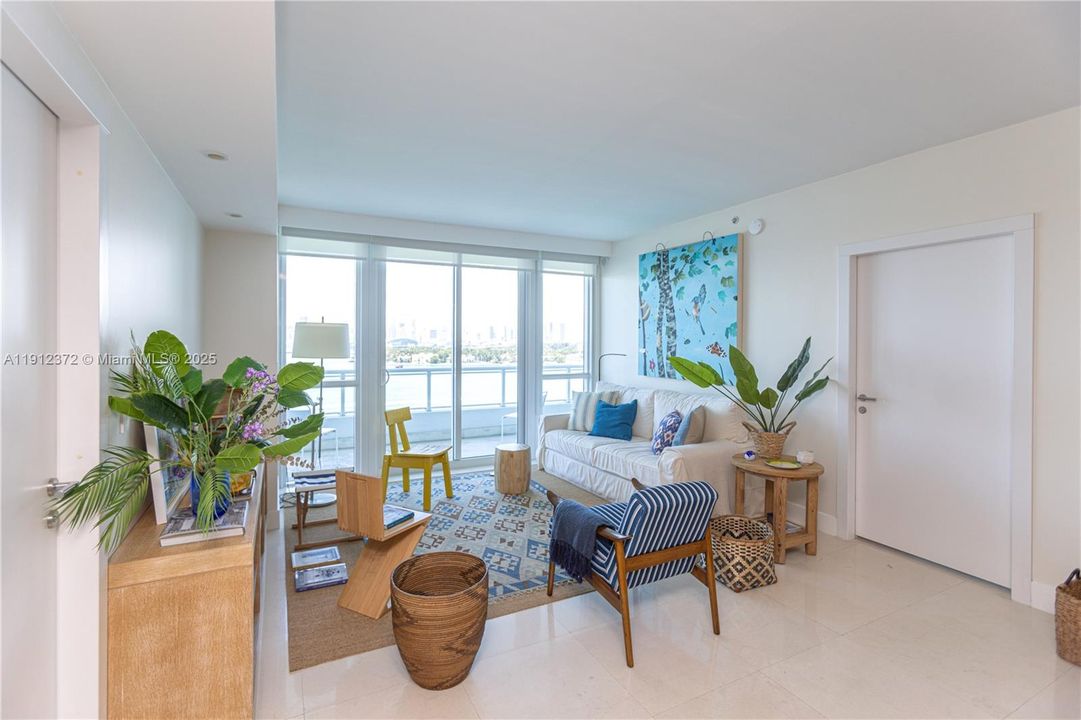 For Rent: $11,000 (2 beds, 2 baths, 1499 Square Feet)