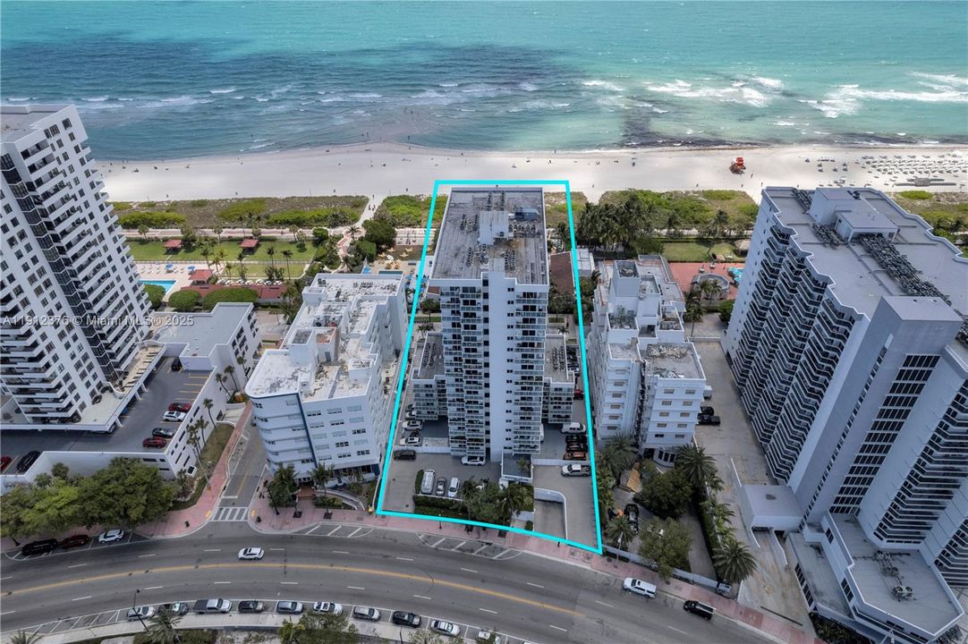 For Sale: $490,000 (2 beds, 2 baths, 1185 Square Feet)