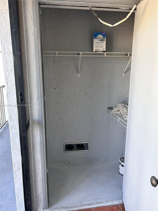 最近租的: $2,000 (3 贝兹, 2 浴室, 1195 平方英尺)