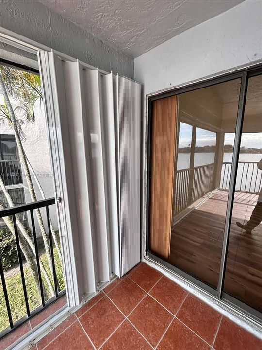 最近租的: $2,000 (3 贝兹, 2 浴室, 1195 平方英尺)