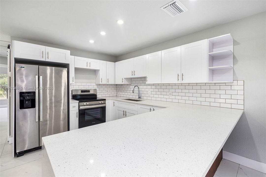 For Sale: $480,000 (2 beds, 1 baths, 0 Square Feet)