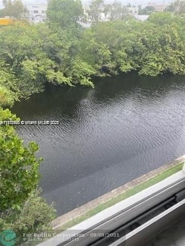 待售: $184,000 (1 贝兹, 1 浴室, 588 平方英尺)